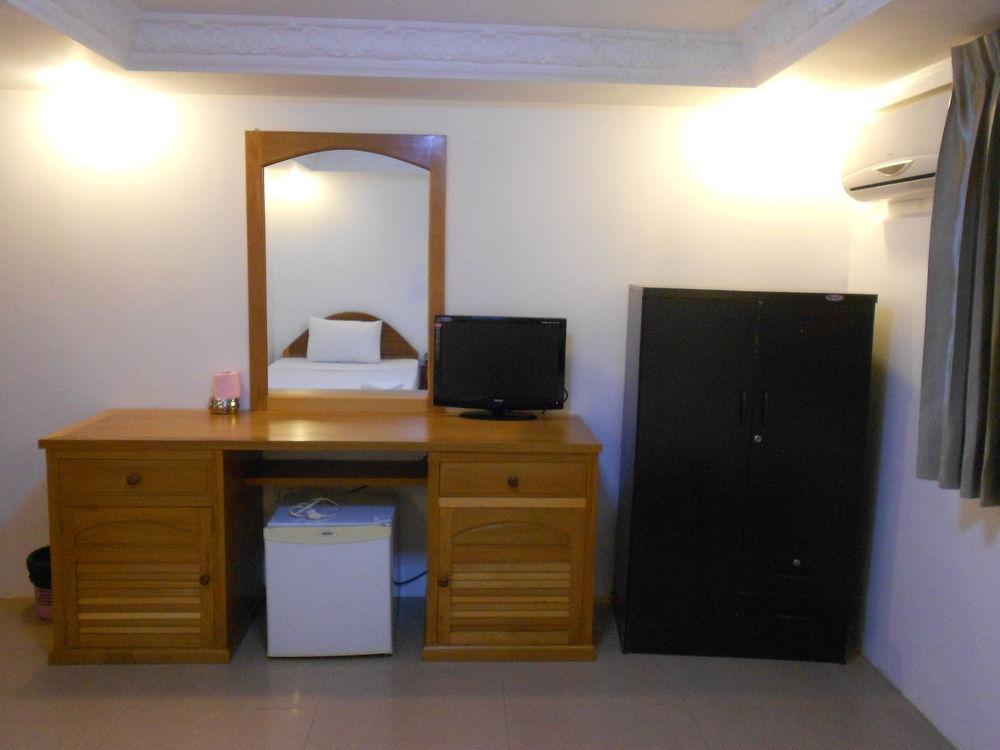 Onederz Hostel פנום פן מראה חיצוני תמונה