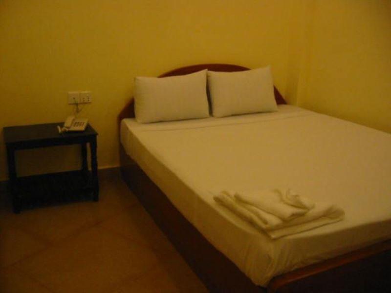 Onederz Hostel פנום פן מראה חיצוני תמונה