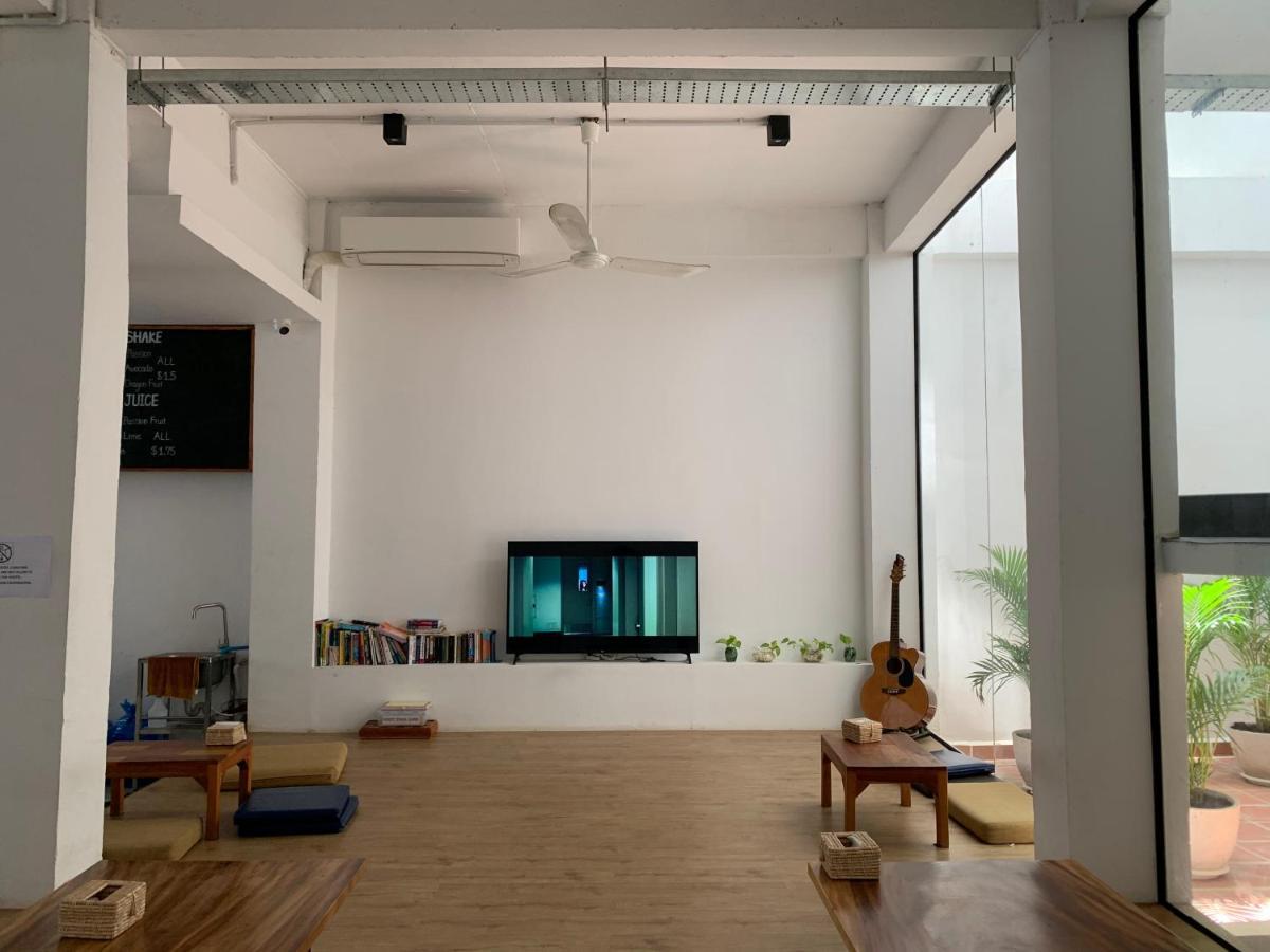 Onederz Hostel פנום פן מראה חיצוני תמונה