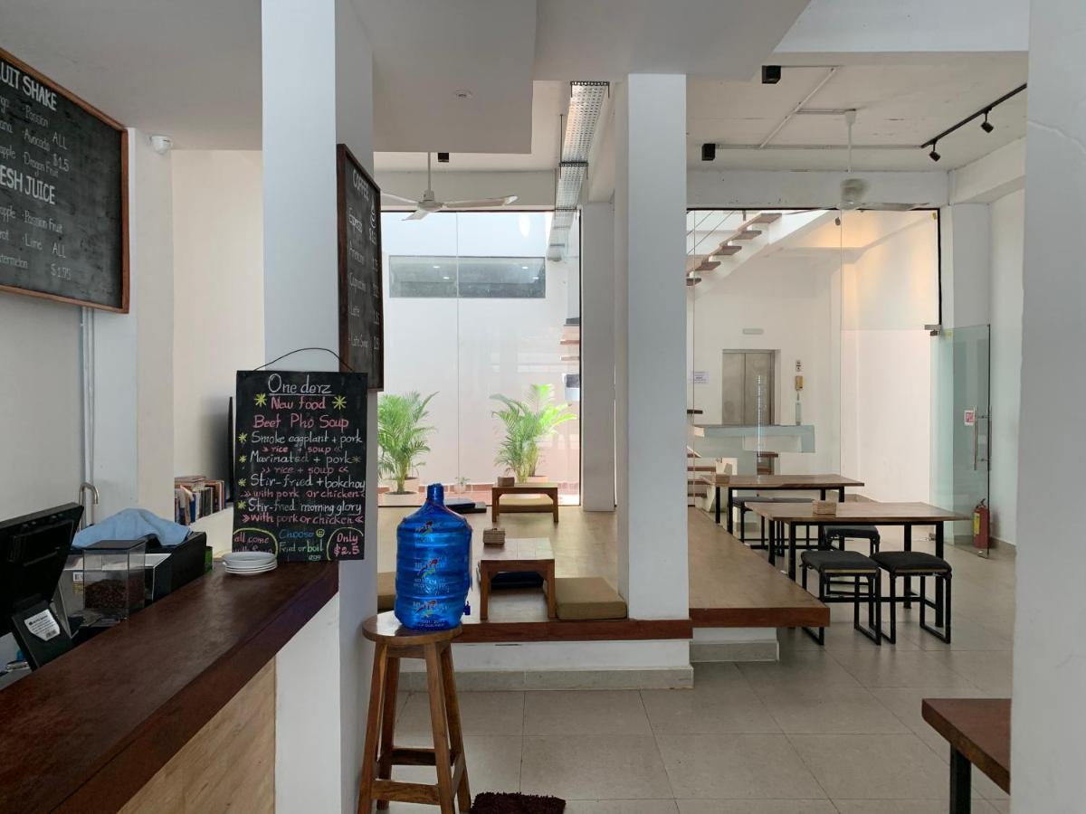 Onederz Hostel פנום פן מראה חיצוני תמונה